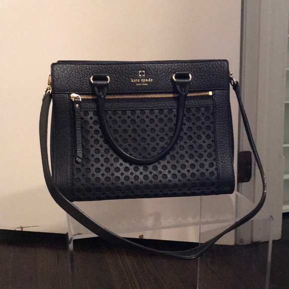 kate spade Handbags - Kate Spade purse (in excellent condition)
